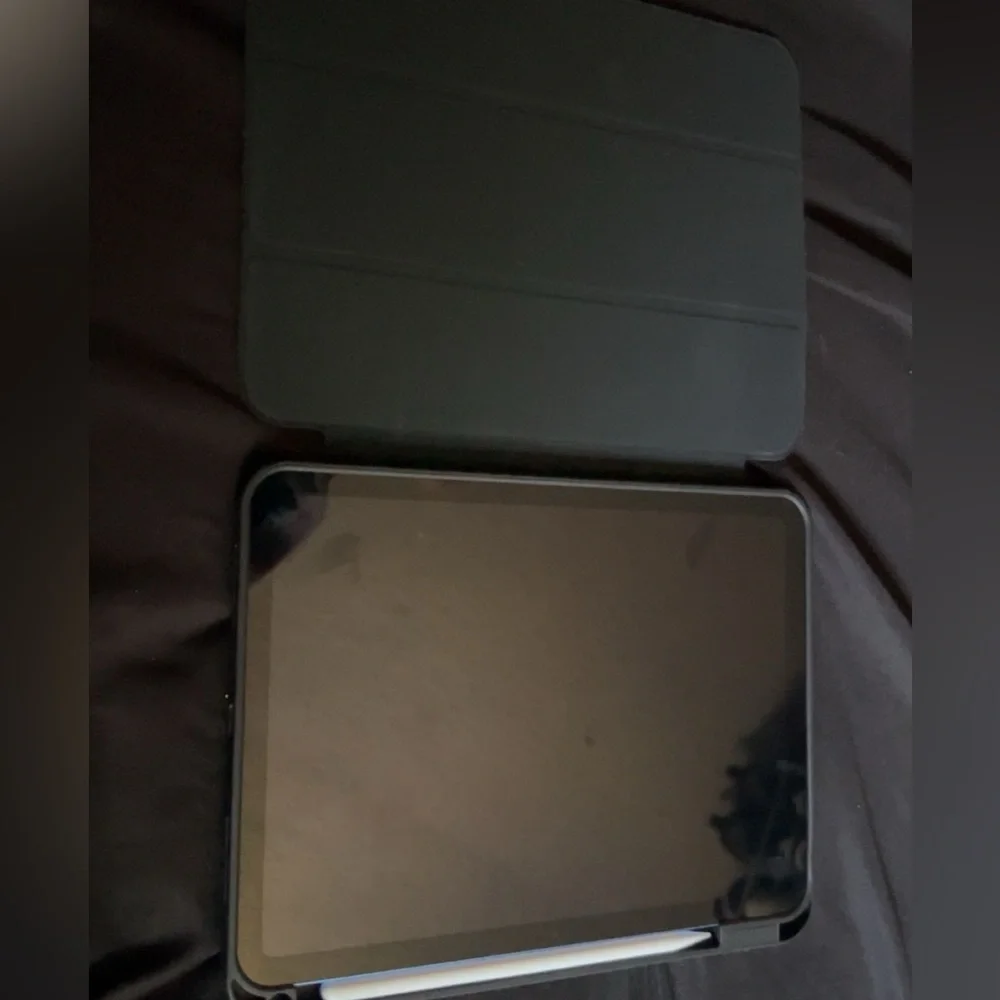 10th Generation IPad